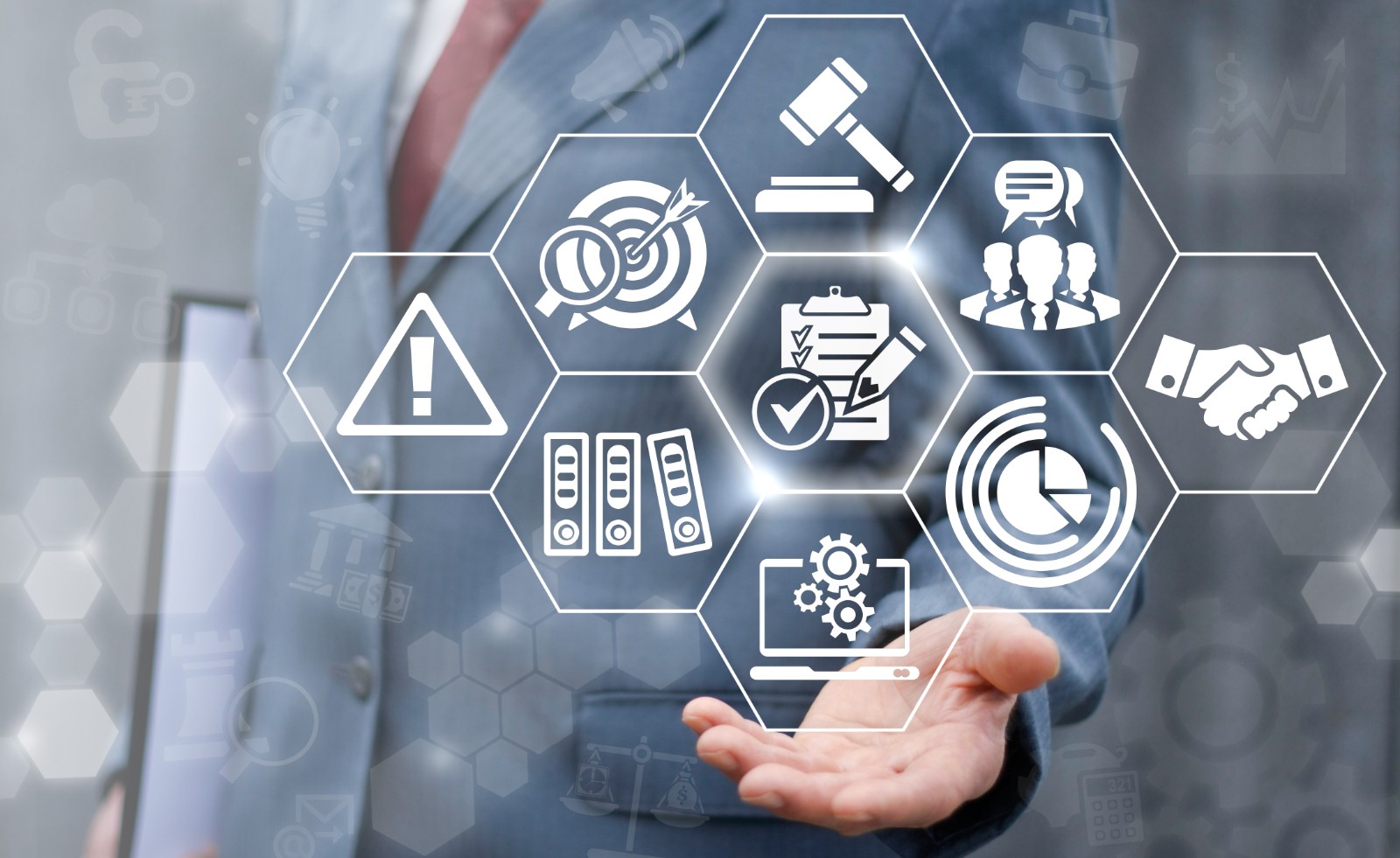 从世界数字经济报告看k8凯发(中国)天生赢家·一触即发：数字化转型服务普惠各行各业