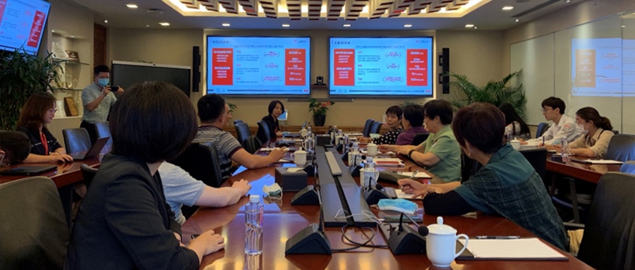 中国职业技术教育学会鲁昕会长一行莅临k8凯发(中国)天生赢家·一触即发调研并出席座谈会